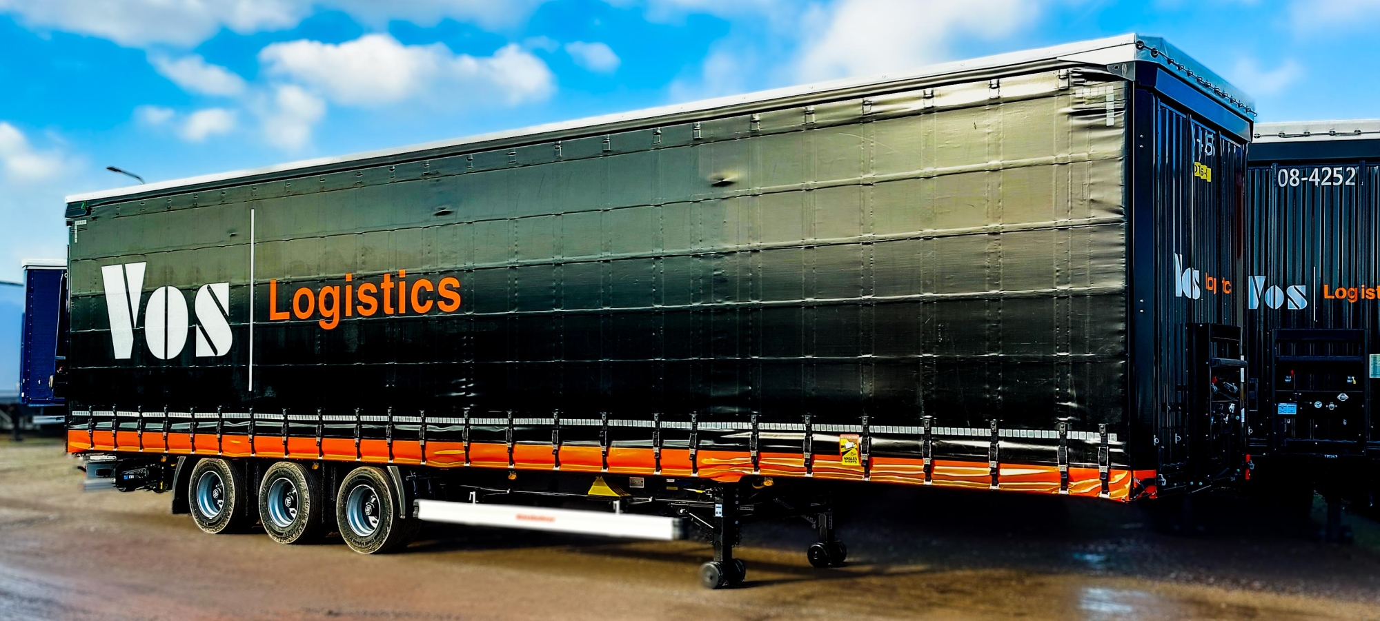 RolaSafe semi-trailer of Vos Logistics