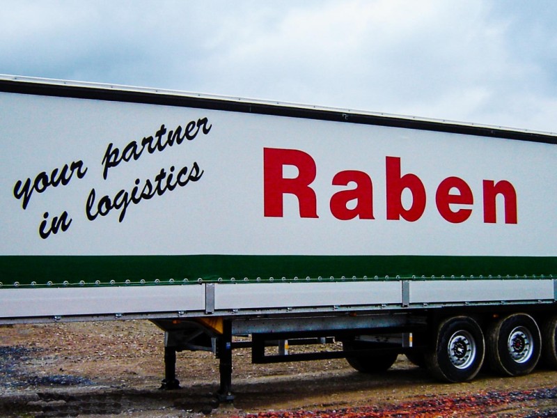 RolaMax semi-trailer